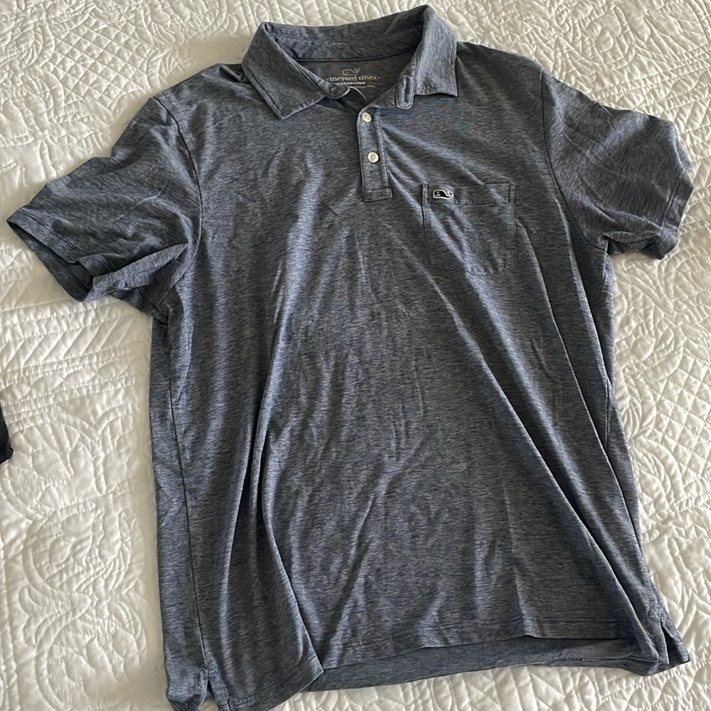 Vineyard Vines YM polo. Great condition.